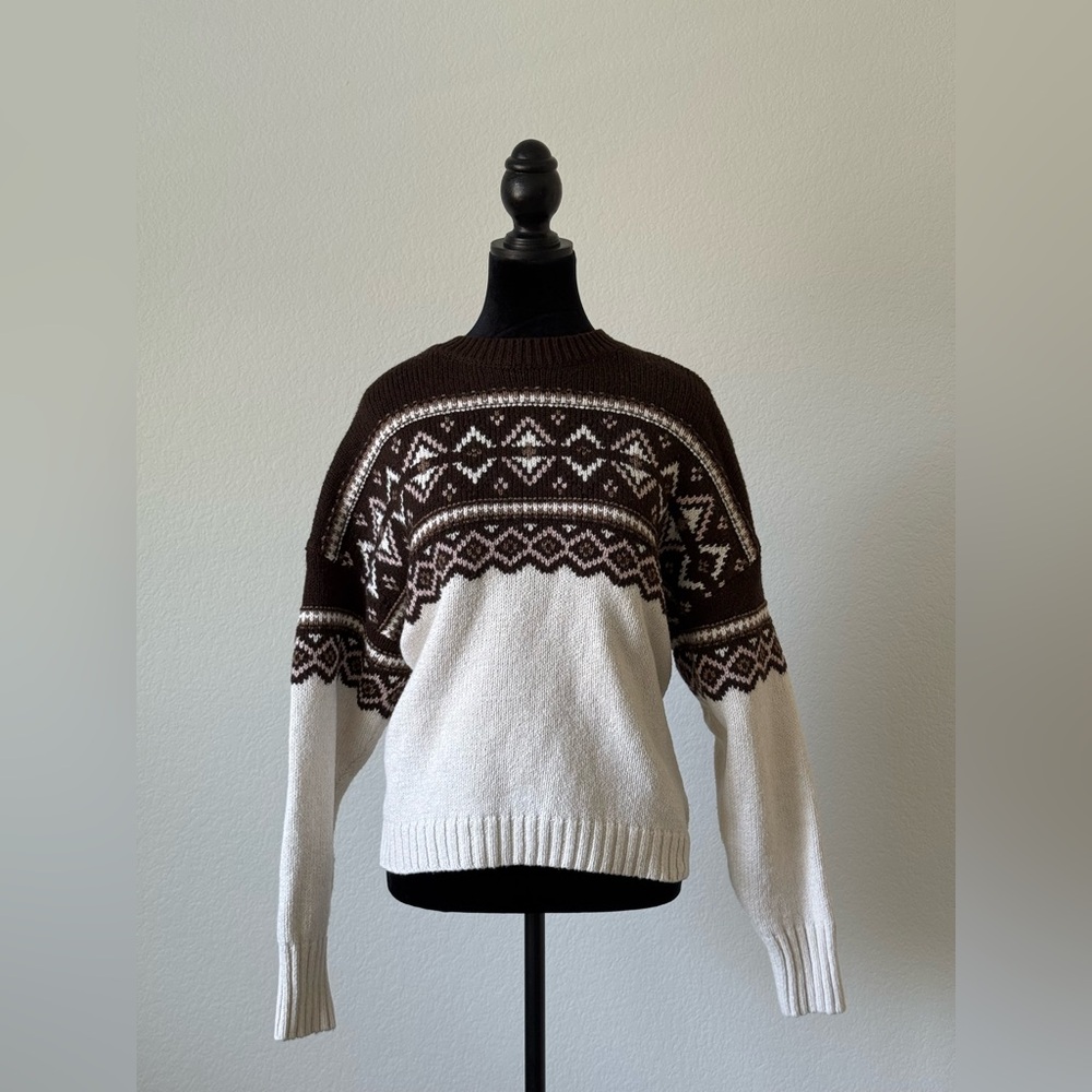 American Eagle Dark Brown Knit Pullover